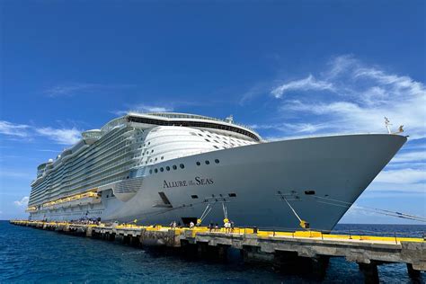 Allure of the Seas Review .